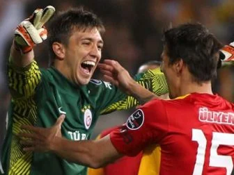 muslera 2