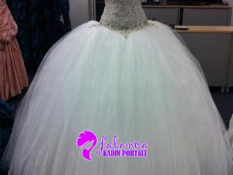 2014 prenses gelinlik 0