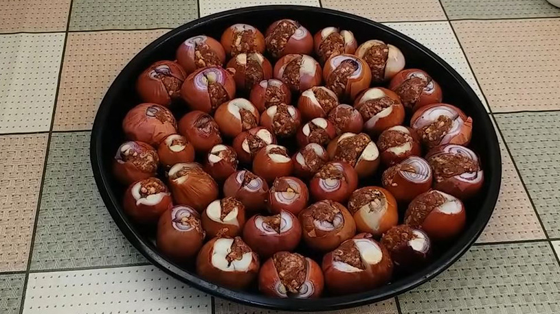 Tepsi Dolusu Saniyede Bitecek Tepsi Kebabı Tarifi