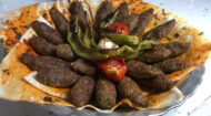 Yemeye Gidilen Ünlü Simit Kebabı Tarifi
