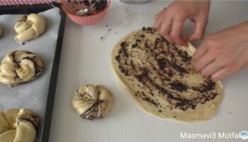 Okula Çaya Şipşak Hazır Açma Poğaça Tarifi