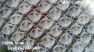 Fıstıklı Yarım Çiçek Örgü Modeli