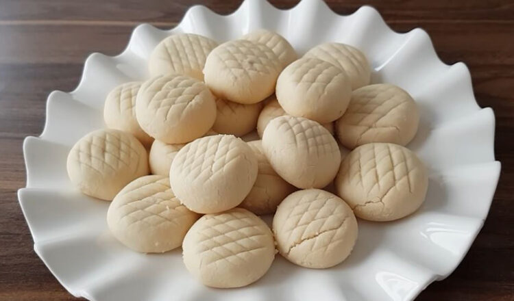 3 Ana Malzemeli Orijinal Un Kurabiyesi Tarifi 1