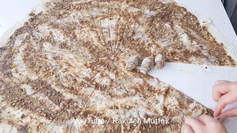Çıtırtısı El Kıskandıran Börek Tarifi 1