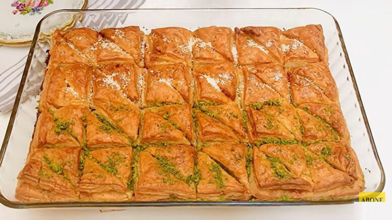 İnanılmaz El Açma Değil Milföyden Baklava Tarifi 1