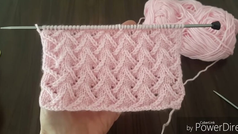 Kesti Yollarımızı Ajurlu Yelek Modeli
