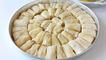 Lezzeti Olay Şekli Leziz Bayrama Gazete Baklavası Tarifi
