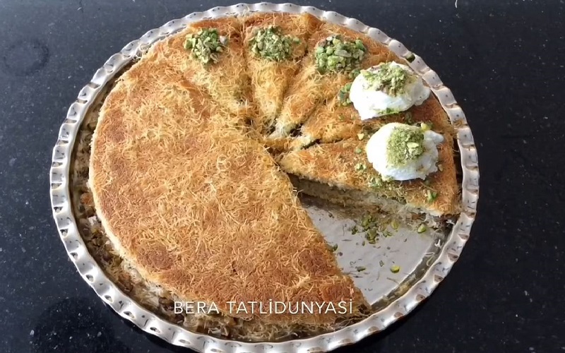 Sütlü Tepsi Kadayıfı Tarifi