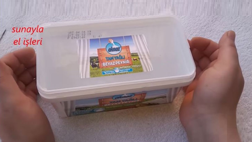 Plastik Peynir Kutusundan Müthiş Oya Modeli 1