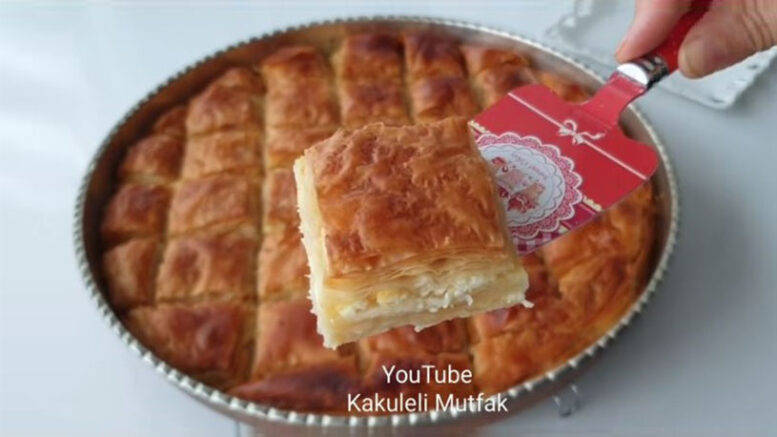 Yapılışı Göreni Şaşırtacak Şaşırtıcı 60 Kat Börek Tarifi 2