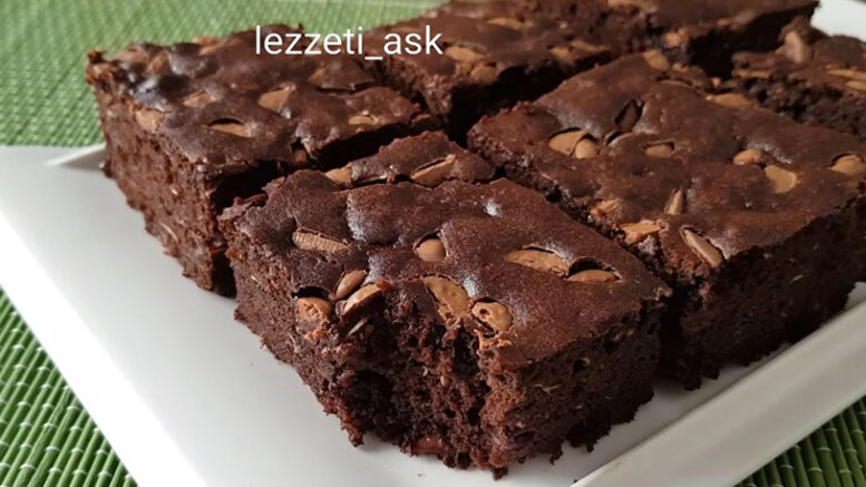 Ağzı Açık Bırakan Kabaklı Kek Tarifi 2