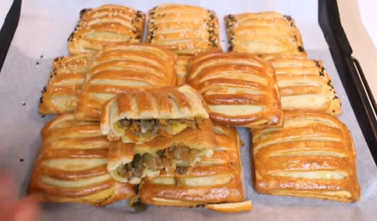 Börek Sanılan Pullara Ayrılan Çörek Tarifi