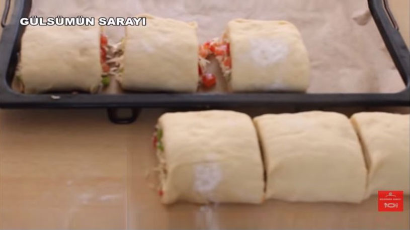 En Değişik Bol Dolgulu Börek Tarifi 1