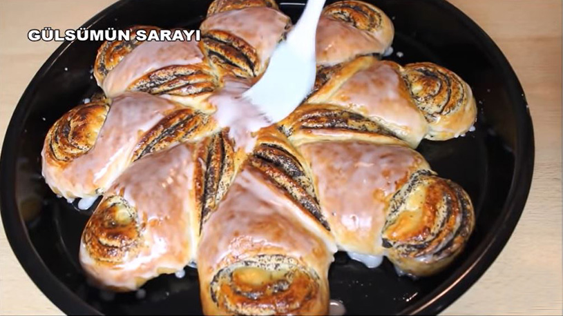 Öyle Kabarıyor Pofur Pofur Yumuşaklıkta Çörek Tarifi