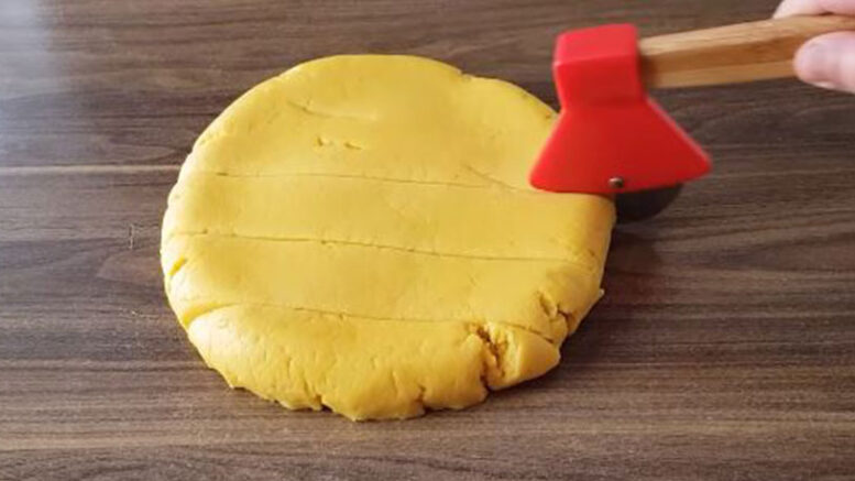 Pazar Kahvaltısında Olay Olacak Poğaça Tarifi