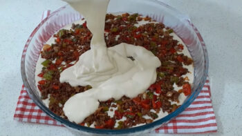 Cıvık Hamurdan Mayasız Yufkasız Börek Tarifi