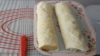 Hemen Yapmak İstemezsen Dondurucuya Doldur Nefis Börek Tarifi