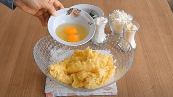 Yerken Tadına Pişerken Kokusuna Doyamayacağınız Çörek Tarifi