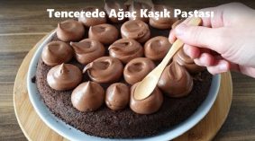 Tencerede Ağaç Kaşık Pastası