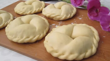 Ağızları Açık Bırakacak Herkesi Kıskandıracak Çörek Tarifi
