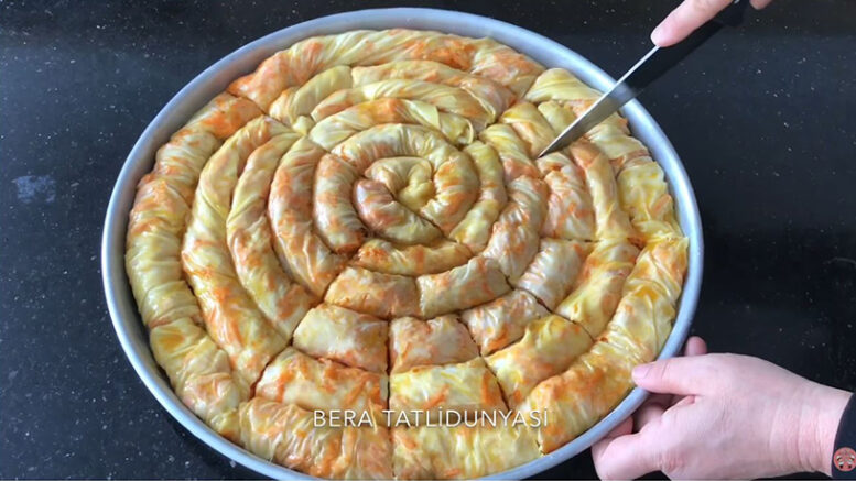 Bütün Sırlarıyla Gerçek El Açma Börek Tarifi 2