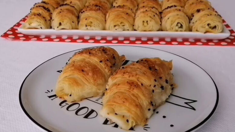 Farklı Görünen Yaprak Gibi Denenmesi Gereken Börek Tarifi 2