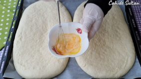 Yıllardır Deneyenlerin Çok Beğendiği Evde Ramazan Pidesi Tarifi