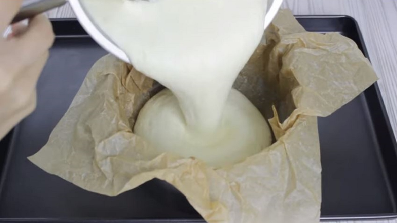 İçinde Un Bile Olmayan Kek Tarifi 2