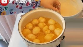 Az Un Ve Yoğurttan Lokmalık Şerbetli Tatlı Tarifi