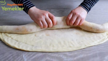 Miğdeye İnmadan Eriyen İçli Kete Börek Tarifi