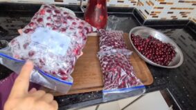 Pipet İle Hep Taze Dondurucuda Vişne Tarifi