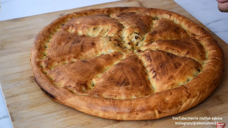 En Kolay En Lezzetli Çörek Tarifinin Sırları 2