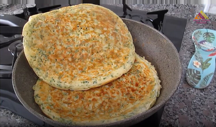 İkramlık Sofralara Kahvaltıya Doyurucu Hamur İşi Tarifi