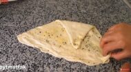 Yapılan En Lezzetli Kahvaltılık Tavada Börek Tarifi