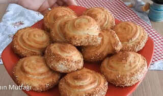 Çörek Gibi Rulo İkramlık Hamur İşi Tarifi