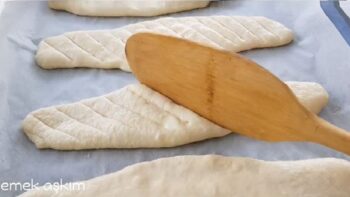 Spatula İle Yapılan Çeşit Çeşit Hamur İşi Tarifi