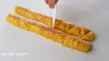 Gerçekten Olay Olacak Margarinsiz Tuzlu Kurabiye Tarifi