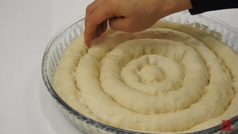 Nasıl Yaptığınızı Sormayan Kalmayacak Çörek Tarifi