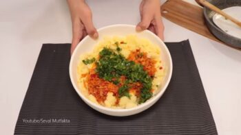 Parmak Yedirten Patates Topları
