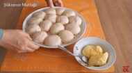 Pazar Kahvaltısında Kendine Hayran Bırakacak Çörek Tarifi