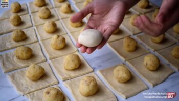 Pul Pul Ayrılan Lokmalık Börek Tarifi