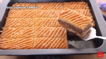 Kıyır Kıyır Anında Ağızda Ariyen Farklı Bayrama Baklava Tarifi