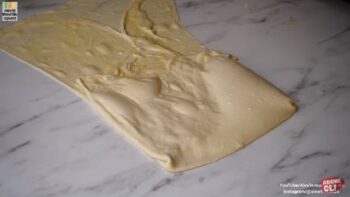 Hafta Sonu Özellikle Yapın Dediğim Kahvaltılık Çörek Tarifi