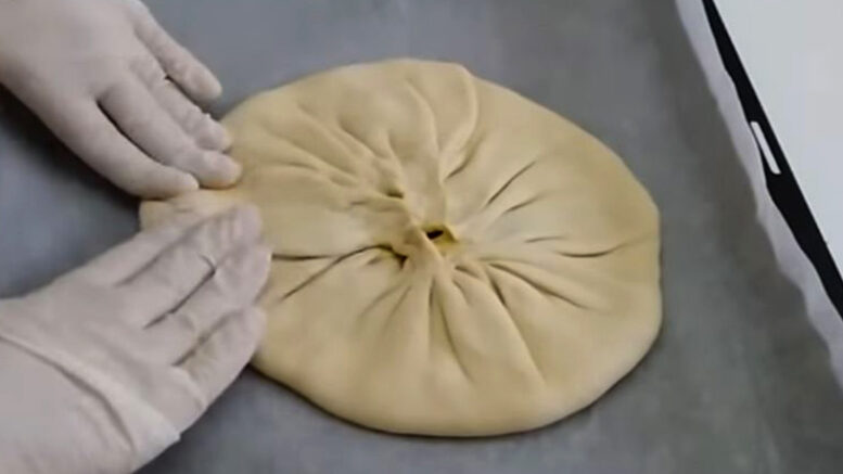 Bayılacağınız Herkesin Beğenisini Toplayacak Çörek Tarifi