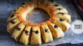 Krallara Layık Mayasız Simit Börek Tarifi