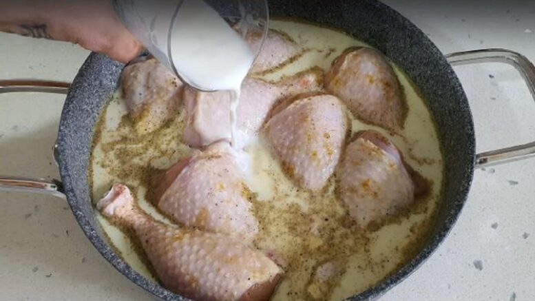 Tavukları Kızartmadan Bu Özel Sosta Pişirin Sonuç Harika Oluyor 2