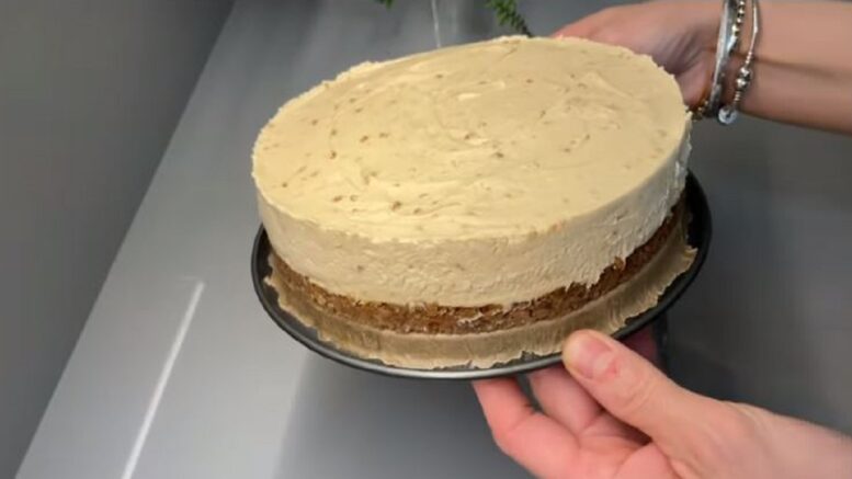 Yeni Bomba Karamelli Çizkek Tarifi 2