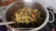 Zeytin Yağlı Fasulyeyi Birlikte Çiğ Pişirmeyi Mutlaka Denemelisiniz