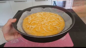 Kahvaltı Denince Herkesin İsteyeceği Yumuşacık Çörek Tarifi