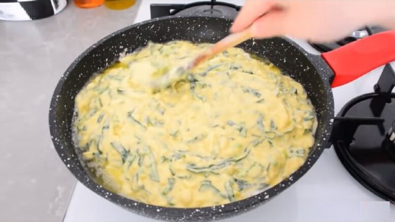 Her Gün Yapacağınız Yoğurmadan Dakikalık Çörek Tarifi 4